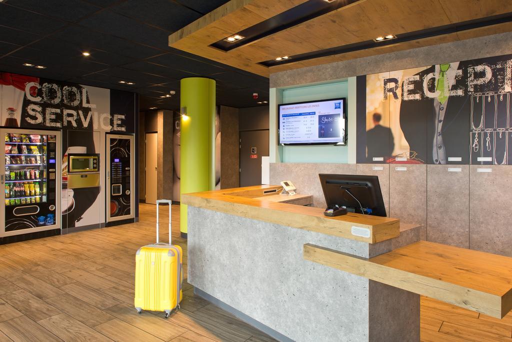 Ibis Budget Montceau Les Mines Exterior foto